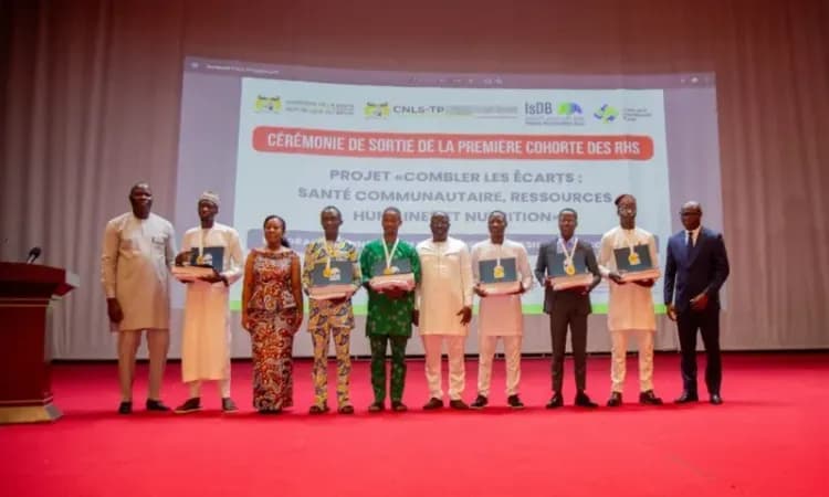 Cérémonie de sortie de la 1ère cohorte du projet